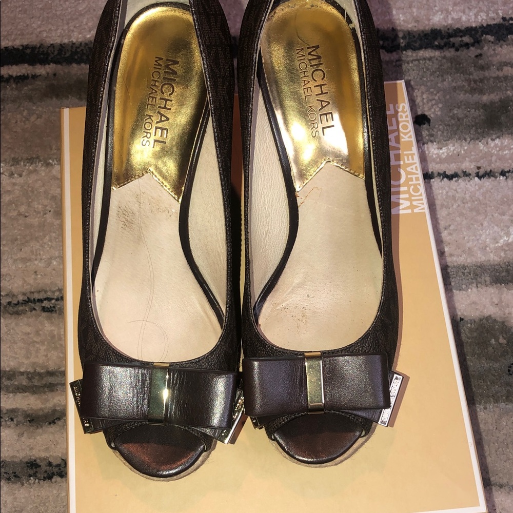Michael Kors Dark Brown logo Bow high Heel wedge